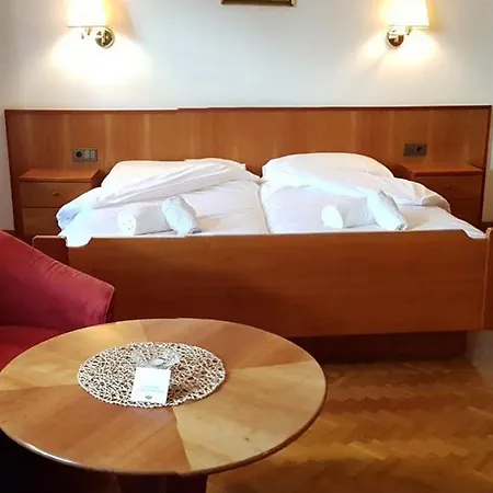 Frühstückspension Weißes Rössl
